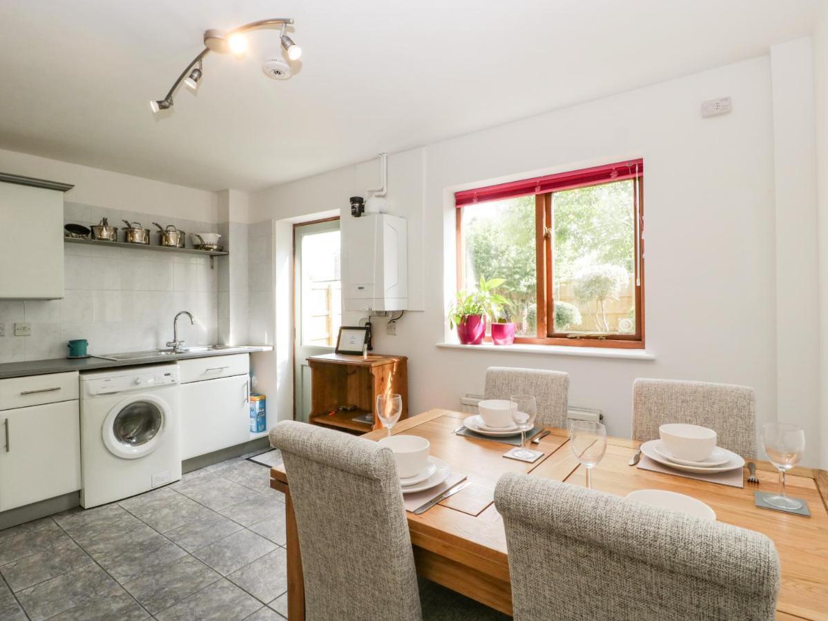 16 Mythern Meadow Bradford-On-Avon Exterior foto